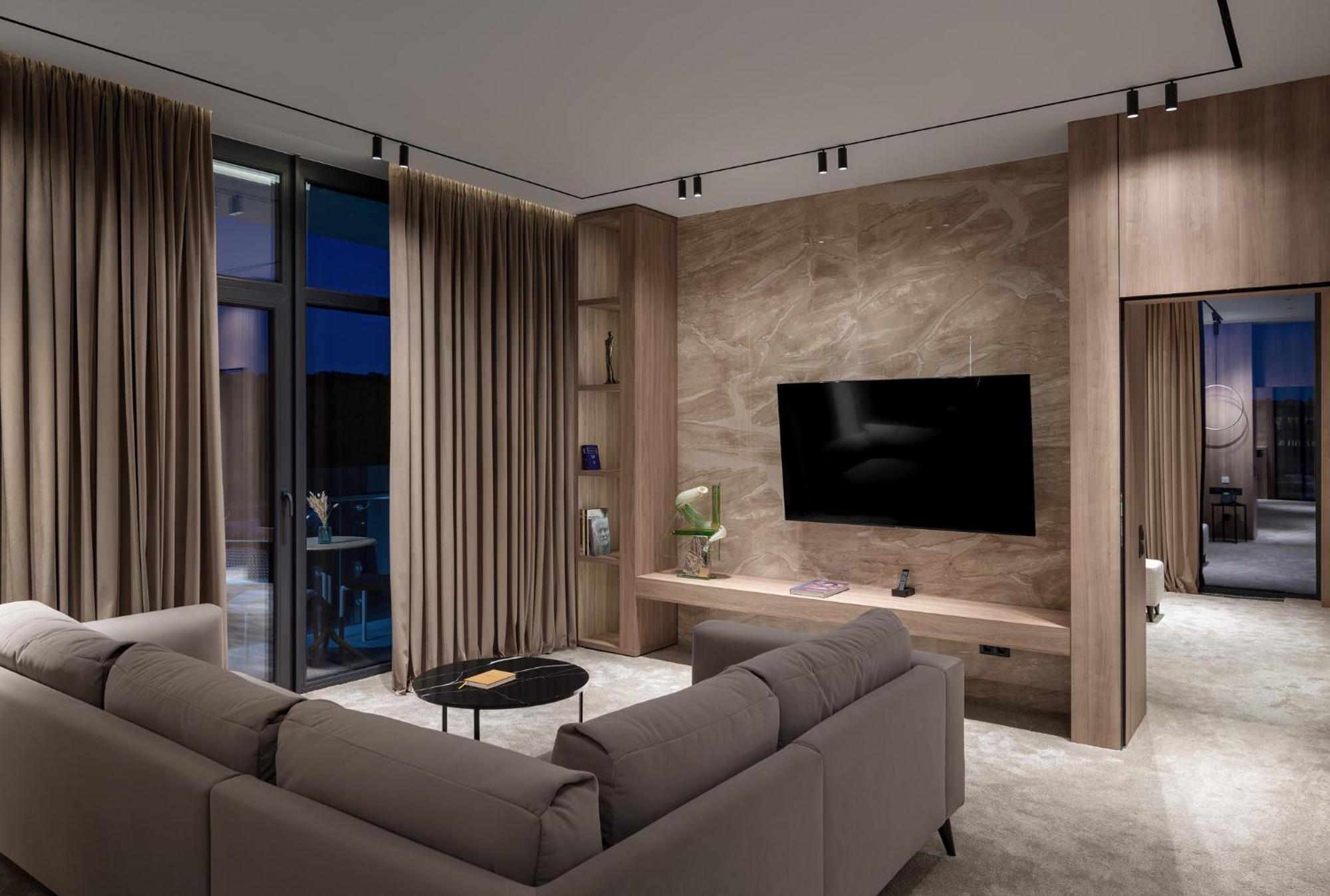 Святий Шарбель Hotel มอร์ชิน ภายนอก รูปภาพ